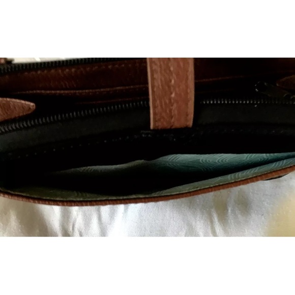 The Sak Iris Wallet Black Leather Smartphone Carryall No strap - Picture 11 of 16